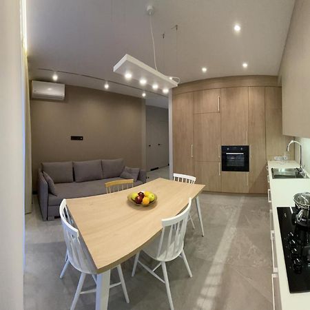 Cities Gallery Apartments ลวีฟ ภายนอก รูปภาพ